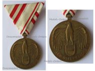 Austria WW1 Commemorative Medal without Swords for Non Combatants by Grienauer