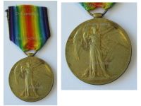 Britain WW1 Victory Medal to Officer 2nd LT Lieutenant Scottish Rifles - Cameronians