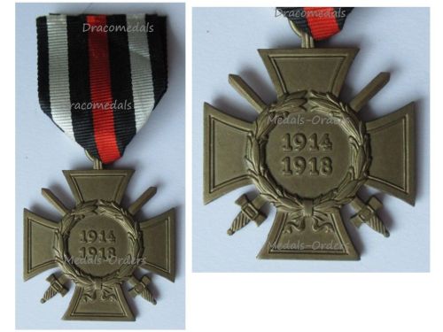 Germany WW1 Hindenburg Cross with Swords for Combatants Maker LNBG