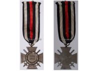 Germany WW1 Hindenburg Cross with Swords for Combatants Maker G12